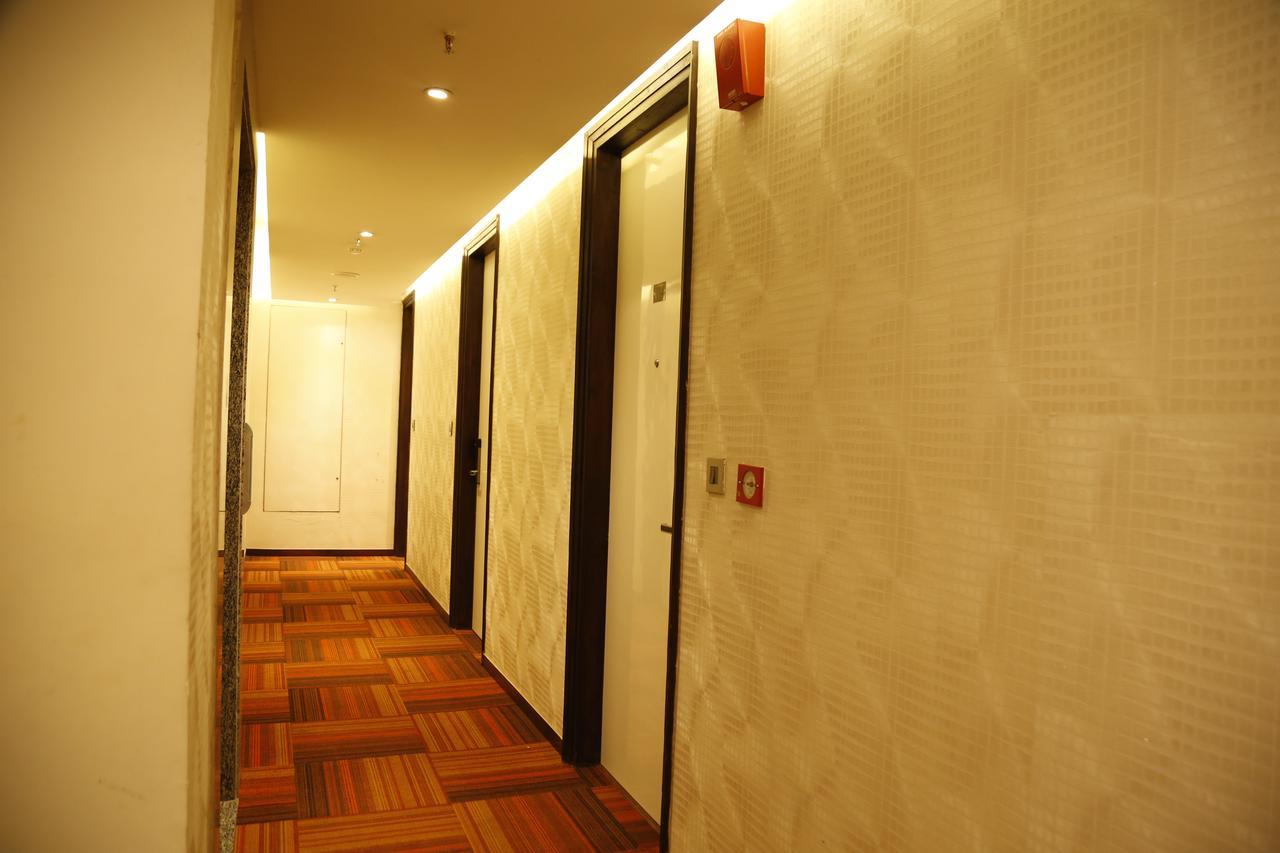 Hotel Orange Agra  Exteriör bild