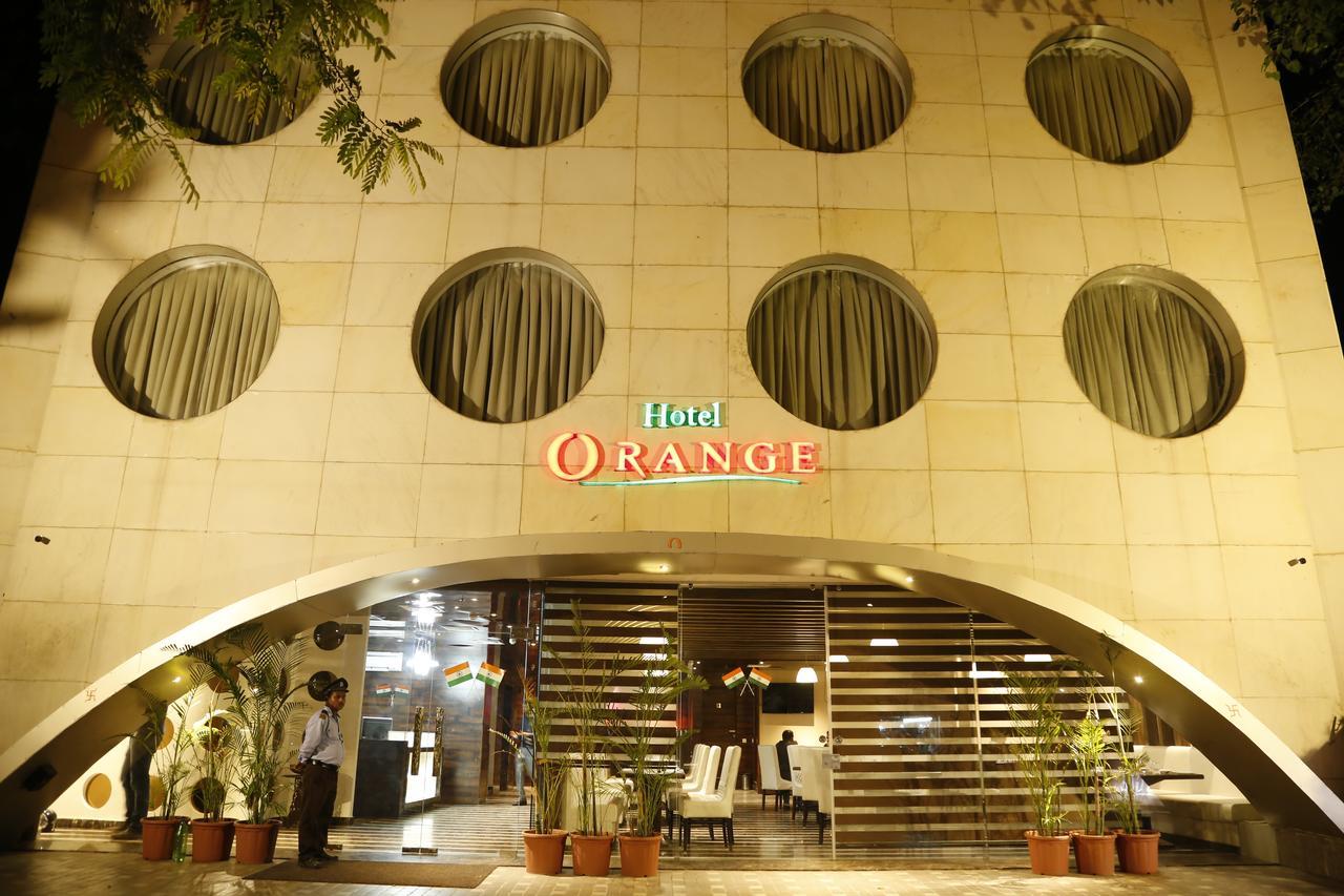 Hotel Orange Agra  Exteriör bild